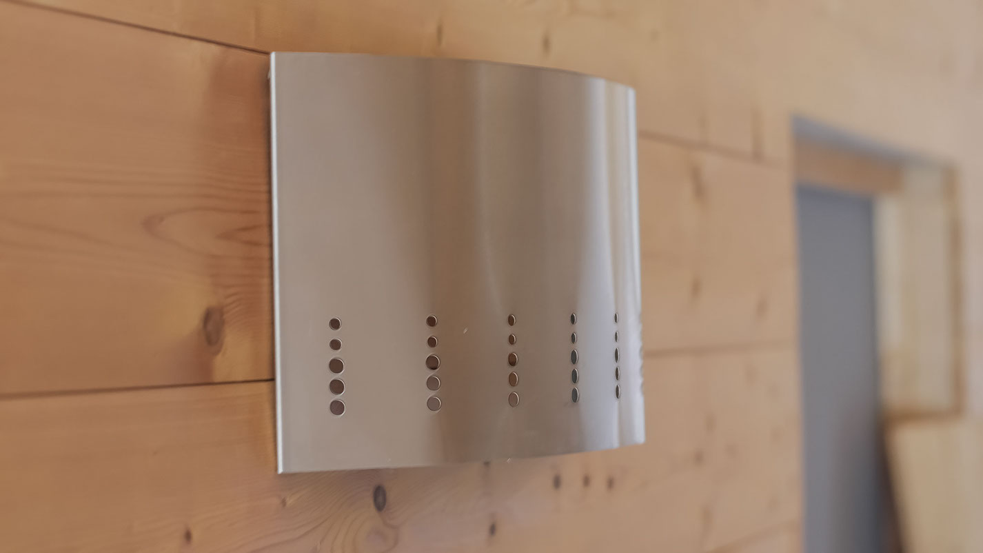 fk design applique murale interieur decoupe laser pliage inox